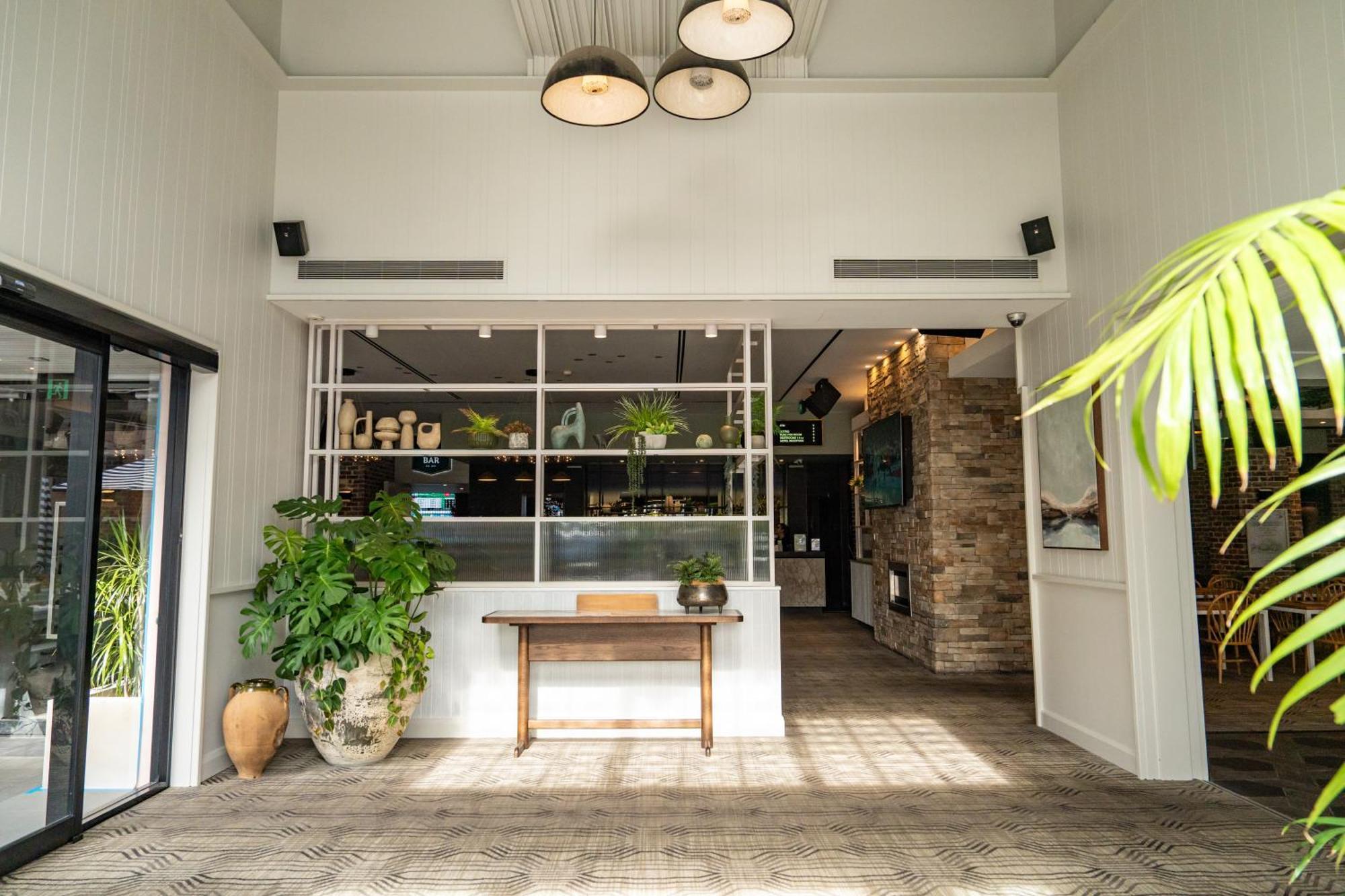 Mill Hotel Milperra Panania Εξωτερικό φωτογραφία
